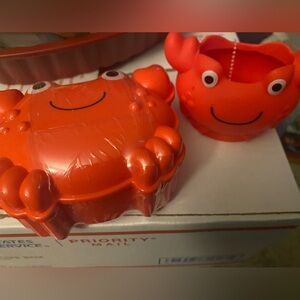 Crab Beach Soap Dish and toothpaste holder- Orange